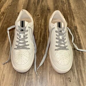 ShuShop White Star Lace-Up Sneakers